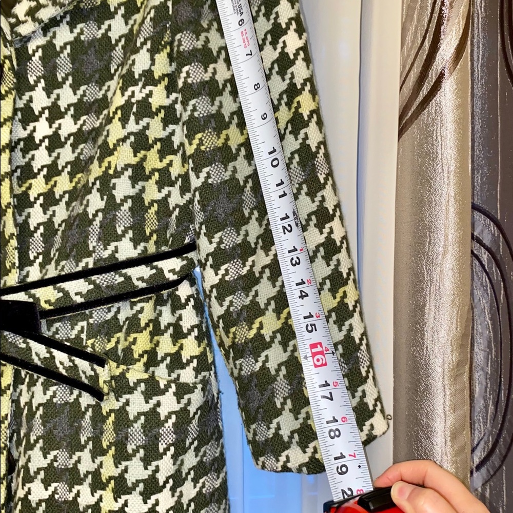 Lord & Taylor Coat - Picture 6 of 8